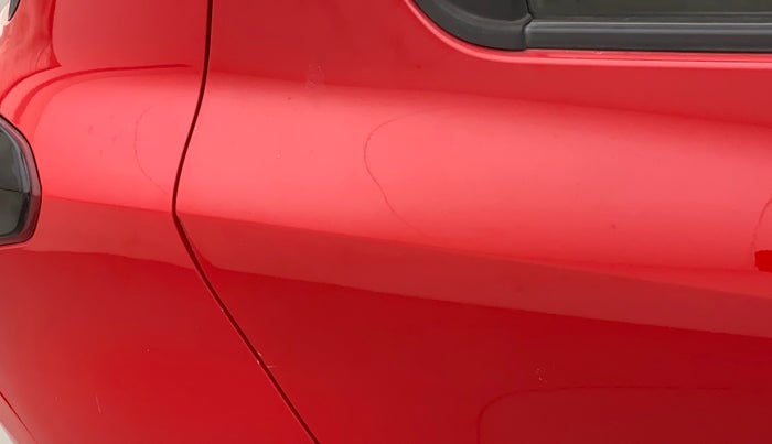 2018 Maruti Swift ZXI AMT, Petrol, Automatic, 44,996 km, Right rear door - Slightly dented