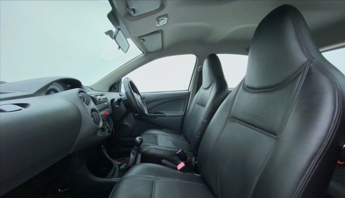 2012 Toyota Etios Liva G, Petrol, Manual, 67,418 km, Right Side Front Door Cabin