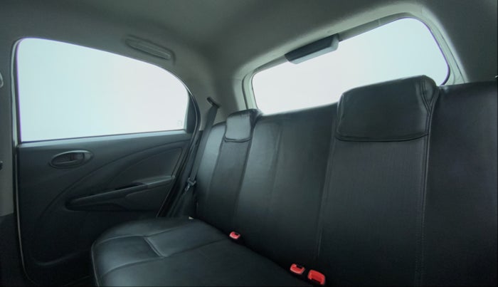 2012 Toyota Etios Liva G, Petrol, Manual, 67,418 km, Right Side Rear Door Cabin