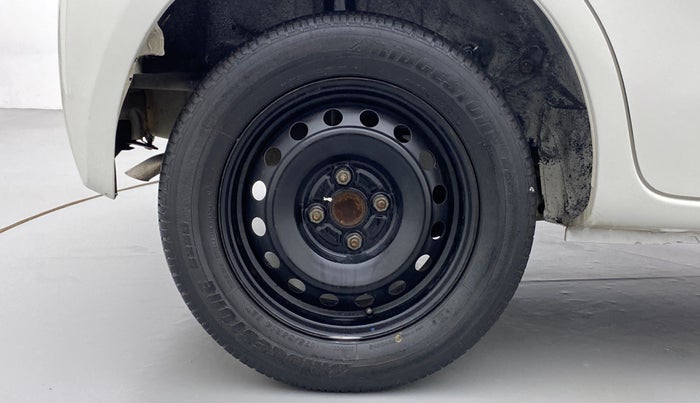 2012 Toyota Etios Liva G, Petrol, Manual, 67,418 km, Right Rear Wheel