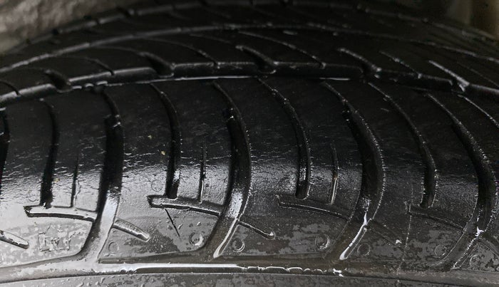 2018 Maruti Celerio VXI CNG, CNG, Manual, 50,870 km, Left Rear Tyre Tread