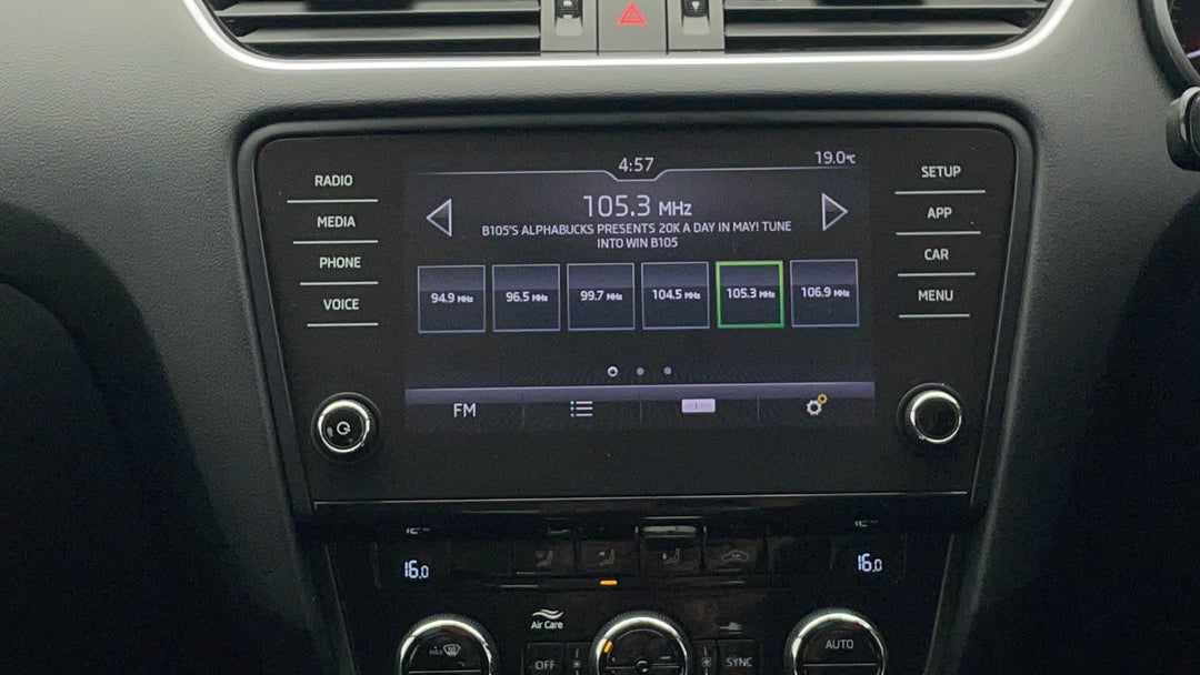 2019 SKODA Octavia 110 Tsi, Automatic, 72277 km, Infotainment System