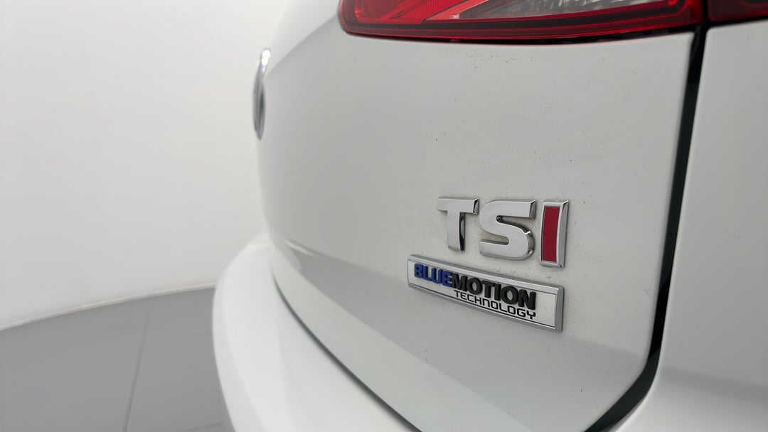 Badge (Boot Right Side)