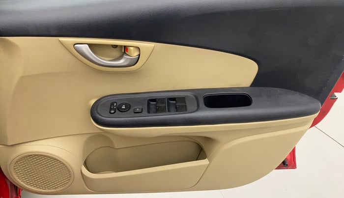 2014 Honda Brio VX AT, Petrol, Automatic, 56,552 km, Driver Side Door Panels Control