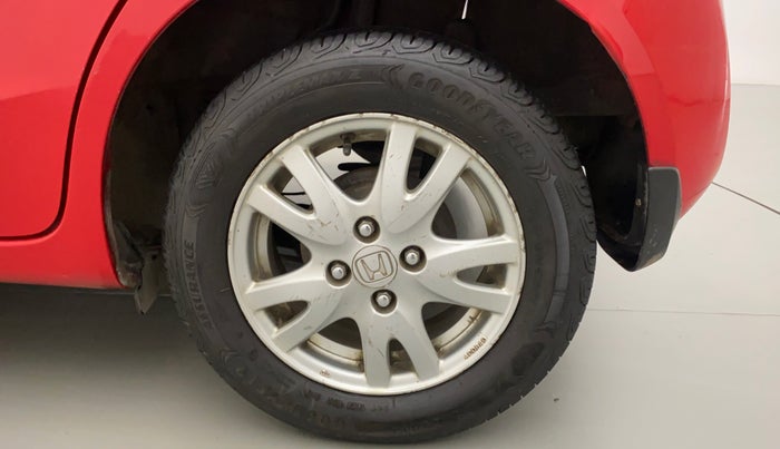 2014 Honda Brio VX AT, Petrol, Automatic, 56,552 km, Left Rear Wheel
