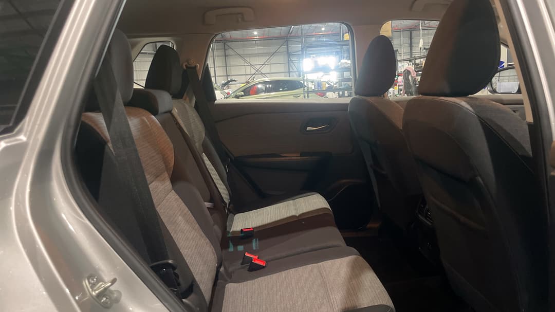 2024 Nissan X-trail St (4WD), Automatic, 58576 km, Right Side Rear Door Cabin View