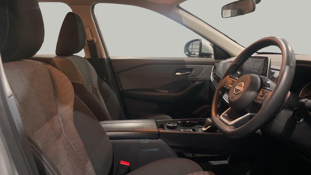 2024 Nissan X-trail St (4WD), Automatic, 58576 km, Right Side Front Door Cabin View