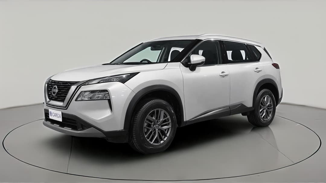 2024 Nissan X-trail St (4WD), Automatic, 58576 km, Left Front Diagonal (45- Degree) View