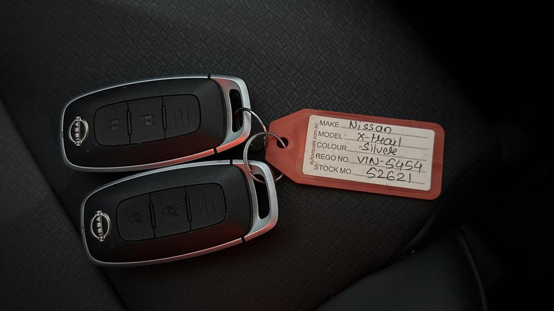 2024 Nissan X-trail St-l (4WD) E-power (hybrid), Automatic, 21884 km, Key Close-up