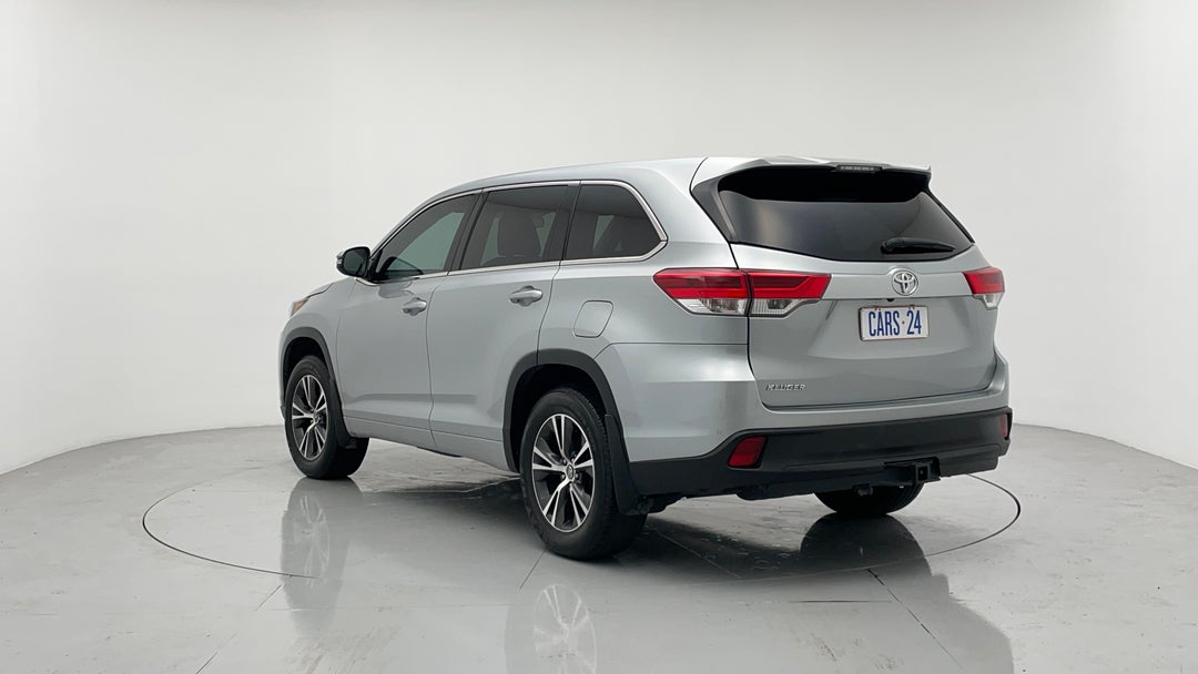 Left Back Diagonal (45- Degree) View