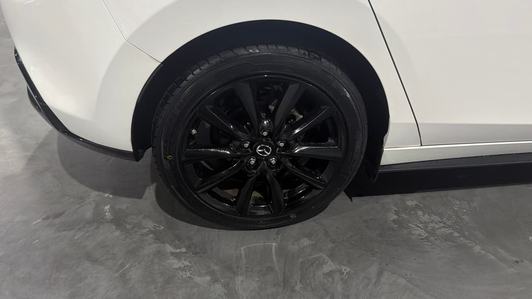 2023 Mazda Mazda3 G25 Astina, Automatic, 37408 km, Right Rear Wheel