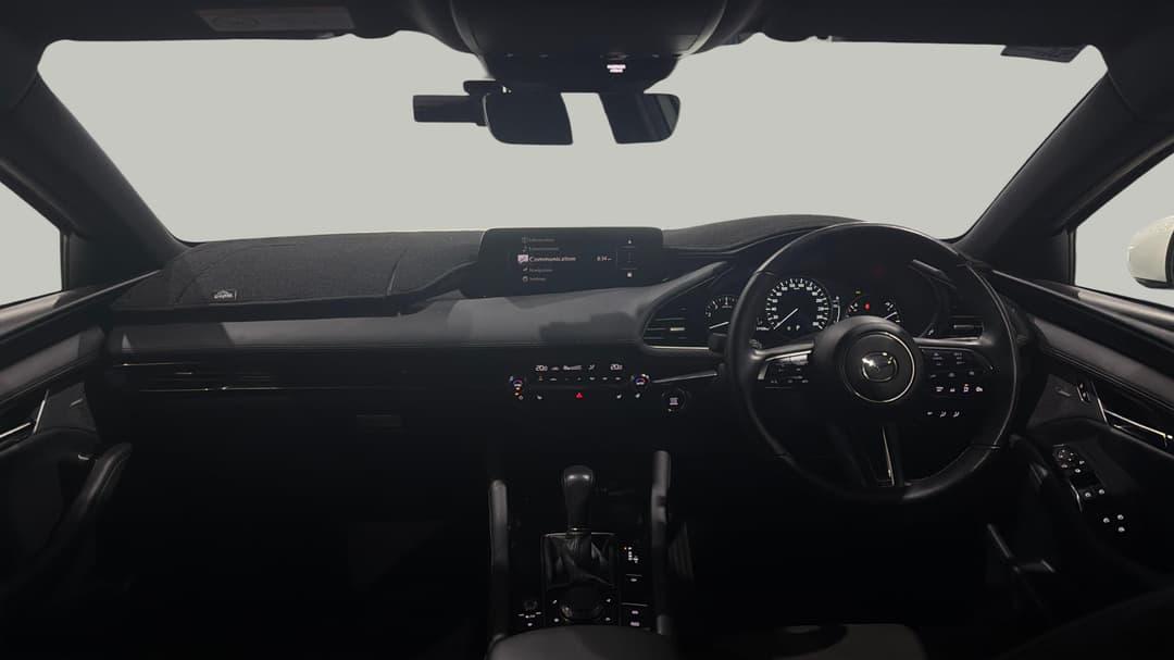 2023 Mazda Mazda3 G25 Astina, Automatic, 37408 km, Dashboard View