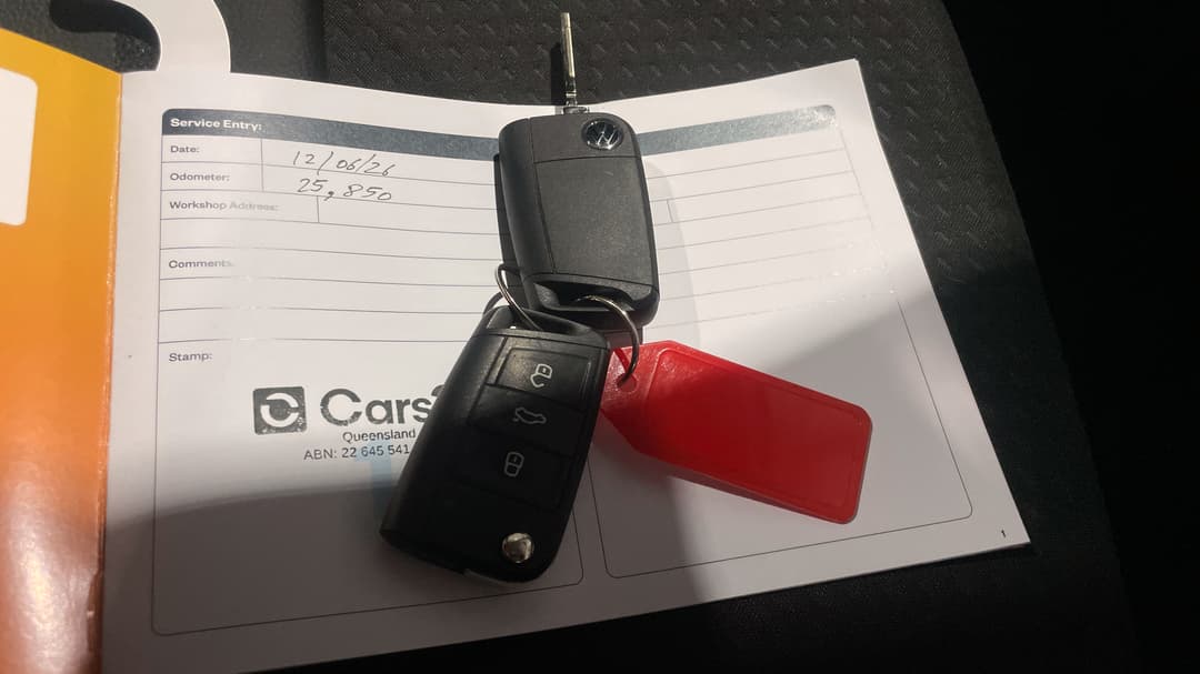 2024 Volkswagen Polo Life, Automatic, 25966 km, Key Close-up