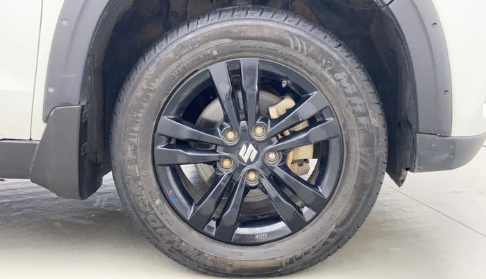 2018 Maruti Vitara Brezza ZDI, Diesel, Manual, 20,431 km, Right Front Tyre