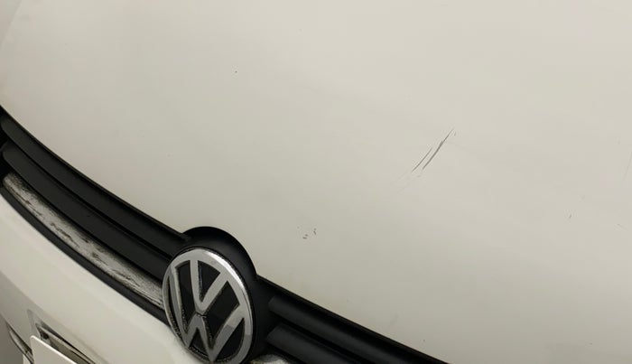 2017 Volkswagen Polo COMFORTLINE 1.2L, Petrol, Manual, 57,238 km, Bonnet (hood) - Minor scratches