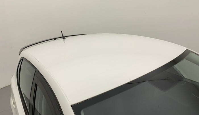 2017 Volkswagen Polo COMFORTLINE 1.2L, Petrol, Manual, 57,238 km, Roof