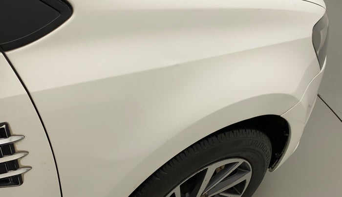 2017 Volkswagen Polo COMFORTLINE 1.2L, Petrol, Manual, 57,238 km, Right fender - Slightly dented