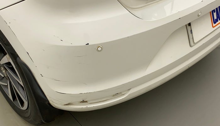 2017 Volkswagen Polo COMFORTLINE 1.2L, Petrol, Manual, 57,238 km, Rear bumper - Minor scratches