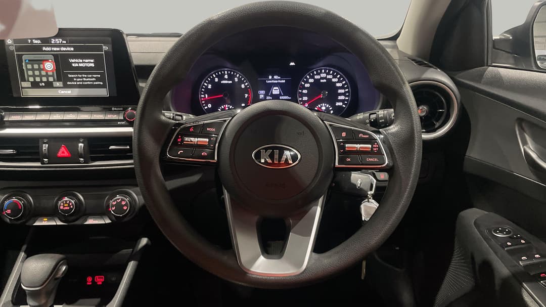2020 Kia Cerato S, Automatic, 64380 km, Steering Wheel Close-up