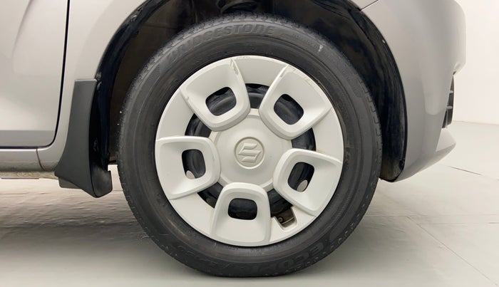 2017 Maruti IGNIS DELTA 1.2 K12 AMT, Petrol, Automatic, 34,867 km, Right Front Wheel