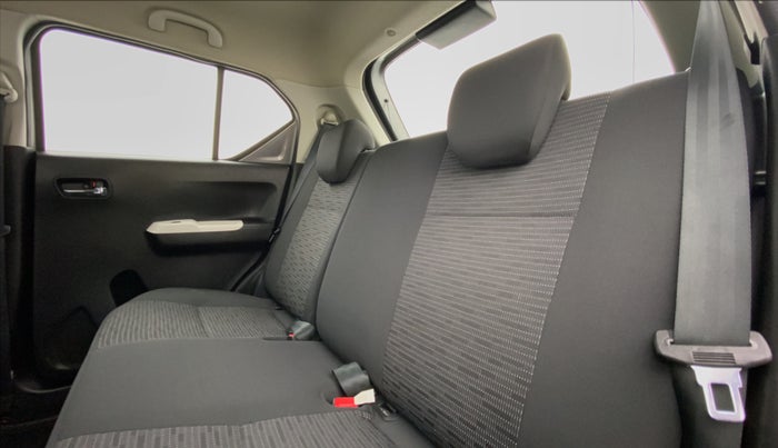 2017 Maruti IGNIS DELTA 1.2 K12 AMT, Petrol, Automatic, 34,867 km, Right Side Rear Door Cabin