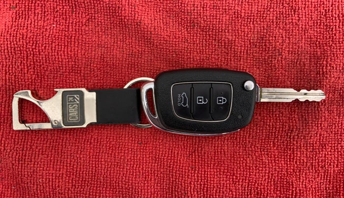 2014 Hyundai Elite i20 MAGNA 1.2, Petrol, Manual, 44,584 km, Key Close Up