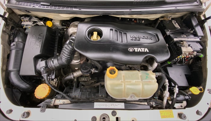 2018 Tata Hexa Varicor 400 XTA, Diesel, Automatic, 86,830 km, Open Bonet