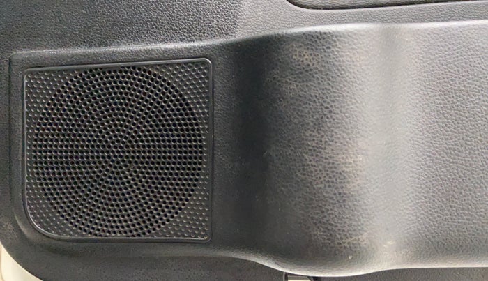 2018 Tata Hexa Varicor 400 XTA, Diesel, Automatic, 86,830 km, Speaker