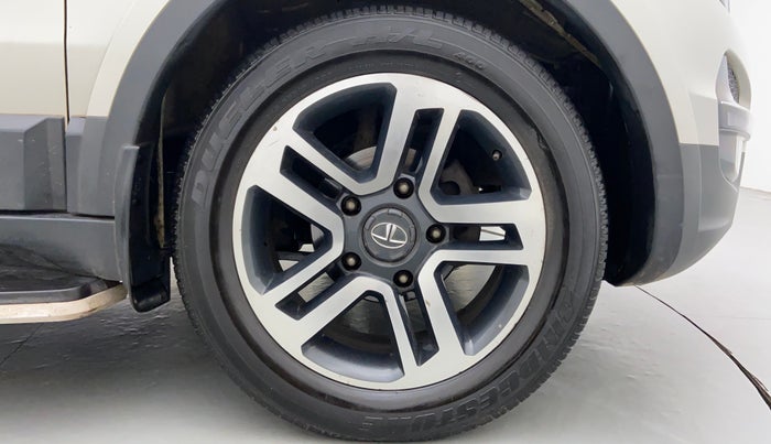 2018 Tata Hexa Varicor 400 XTA, Diesel, Automatic, 86,830 km, Right Front Wheel