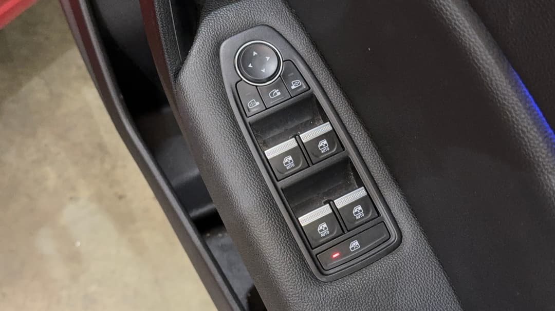 2021 Renault Captur Intens, Automatic, 98572 km, Drivers Side Door Panel Controls