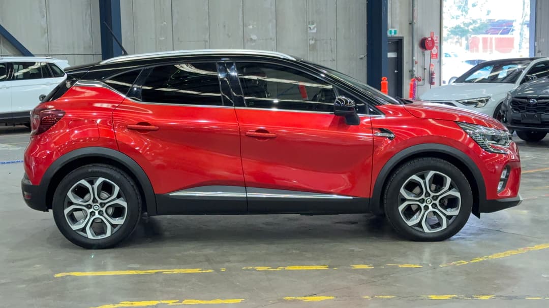 2021 Renault Captur Intens, Automatic, 98572 km, Right Side View