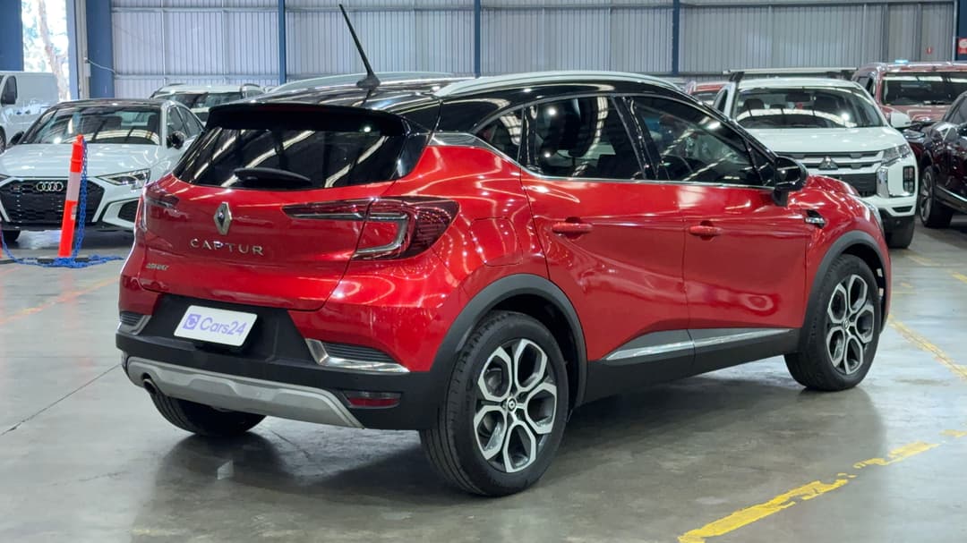 2021 Renault Captur Intens, Automatic, 98572 km, Right Back Diagonal (45- Degree) View