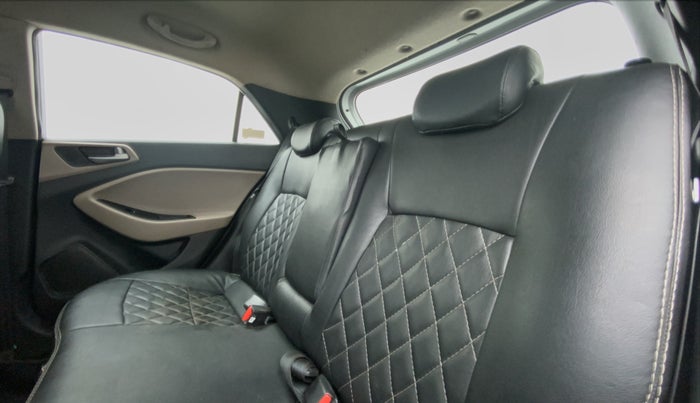 2018 Hyundai Elite i20 1.4 CRDI ASTA (O), Diesel, Manual, 71,550 km, Right Side Rear Door Cabin