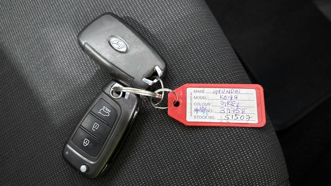 2022 Hyundai Kona (FWD), Automatic, 85105 km, Key Close-up
