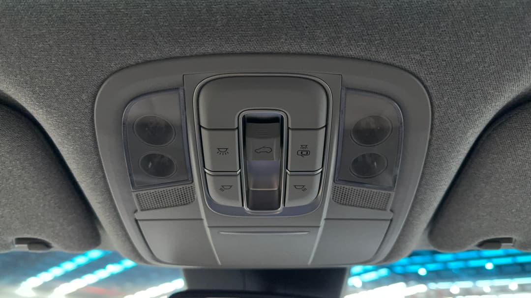 2018 Hyundai Santa Fe Highlander Crdi Satin AWD, Automatic, 62728 km, On-Roof Controls/Sunglass holder