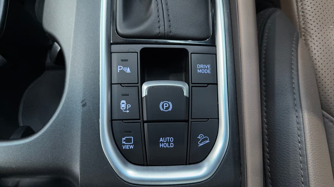 2018 Hyundai Santa Fe Highlander Crdi Satin AWD, Automatic, 62728 km, Handbrake
