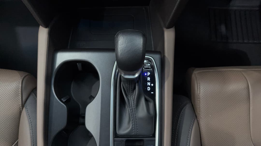 2018 Hyundai Santa Fe Highlander Crdi Satin AWD, Automatic, 62728 km, Gear Lever 