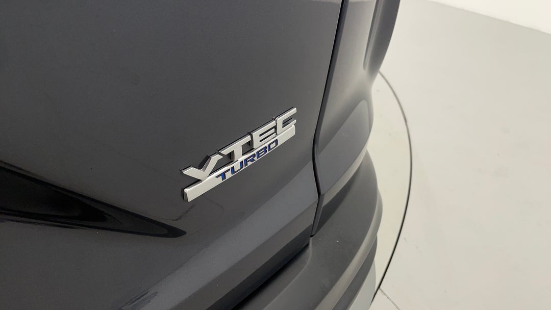 Badge (Boot Right Side)