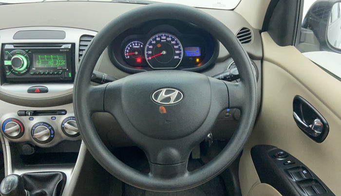2013 Hyundai i10 MAGNA 1.2 KAPPA2, Petrol, Manual, 26,355 km, Steering Wheel Close Up