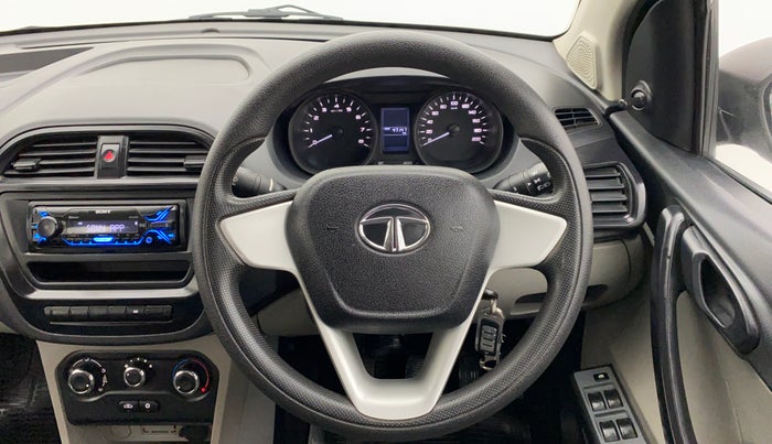 2018 Tata Tiago XE 1.2 REVOTRON, Petrol, Manual, 47,220 km, Steering Wheel