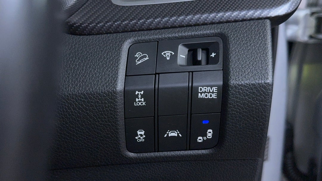 2015 Hyundai Santa Fe Highlander Crdi (4x4), Automatic, 133393 km, Utility Switches/Buttons