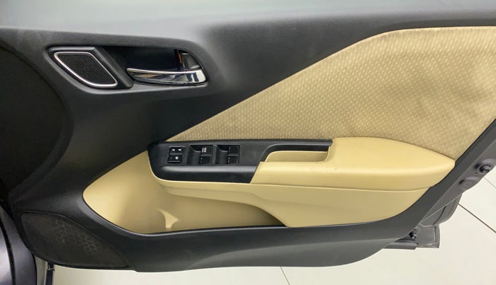 2017 Honda City 1.5L I-VTEC V MT, Petrol, Manual, 76,844 km, Driver Side Door Panels Control