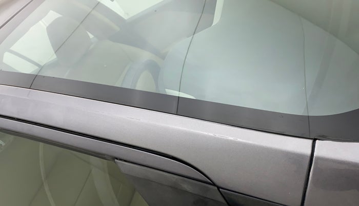 2017 Honda City 1.5L I-VTEC V MT, Petrol, Manual, 76,844 km, Right A pillar - Paint is slightly faded