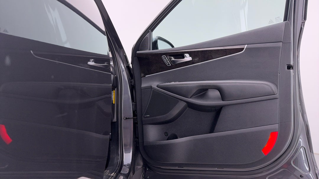 2017 Kia Sorento Platinum (4x4), Automatic, 103503 km, Speaker View