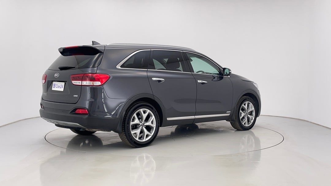 2017 Kia Sorento Platinum (4x4), Automatic, 103503 km, Right Back Diagonal (45- Degree) View