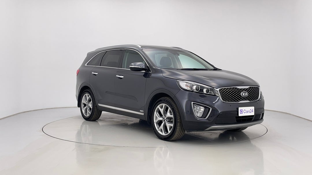 2017 Kia Sorento Platinum (4x4), Automatic, 103503 km, Right Front Diagonal (45- Degree) View