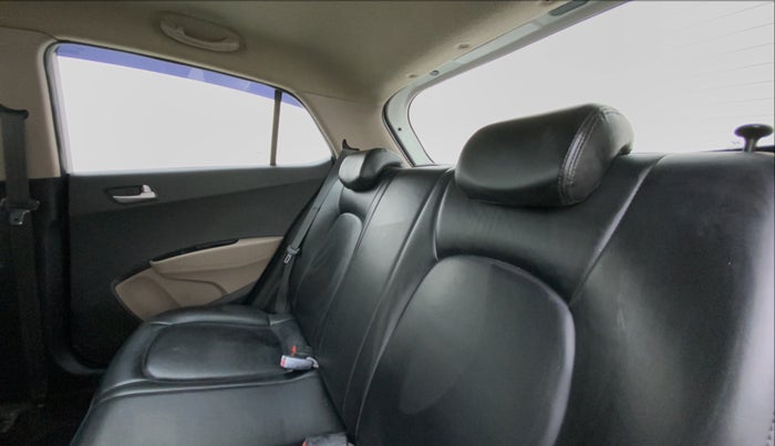 2014 Hyundai Grand i10 ASTA 1.2 KAPPA VTVT OPT, Petrol, Manual, 1,12,190 km, Right Side Rear Door Cabin