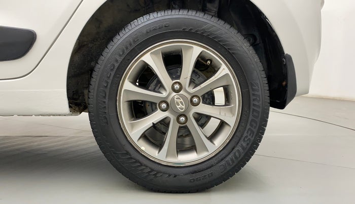 2014 Hyundai Grand i10 ASTA 1.2 KAPPA VTVT OPT, Petrol, Manual, 1,12,190 km, Left Rear Wheel