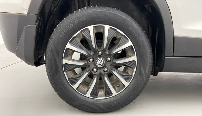 2021 Toyota URBAN CRUISER PREMIUM GRADE AT, Petrol, Automatic, 17,876 km, Right Rear Wheel