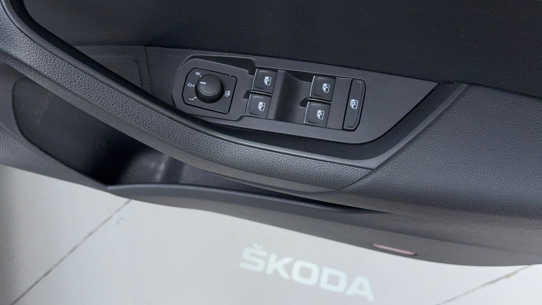 Drivers Side Door Panel Controls